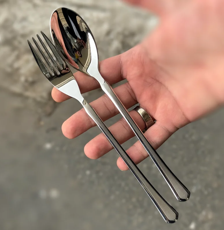 سرویس قاشق و چنگال 30 نفره 135 پارچه یونیک مدل 808S